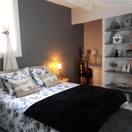 Les Mirabelles Chambres D'Hotes Sisteron Zewnętrze zdjęcie