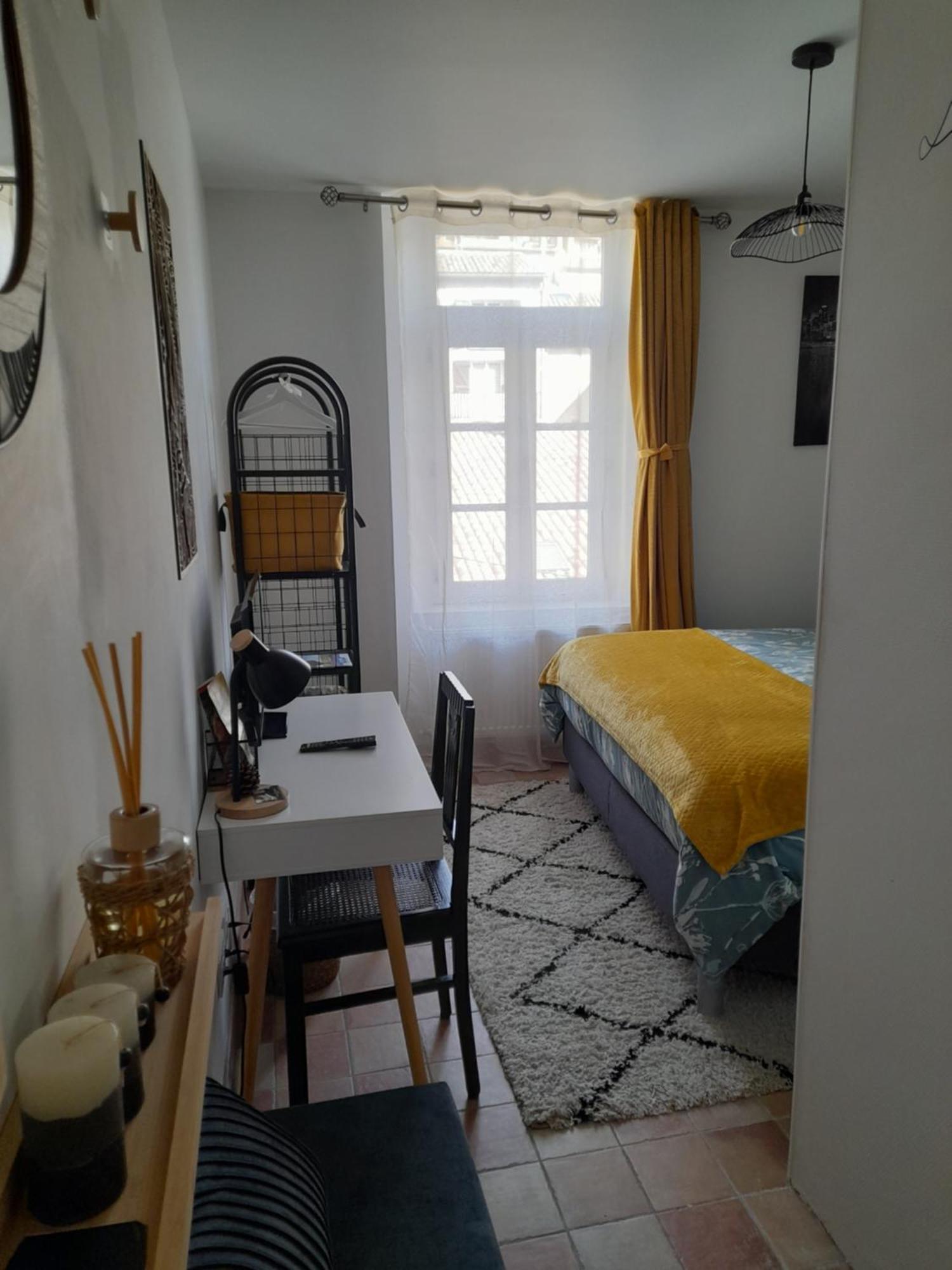 Les Mirabelles Chambres D'Hotes Sisteron Zewnętrze zdjęcie